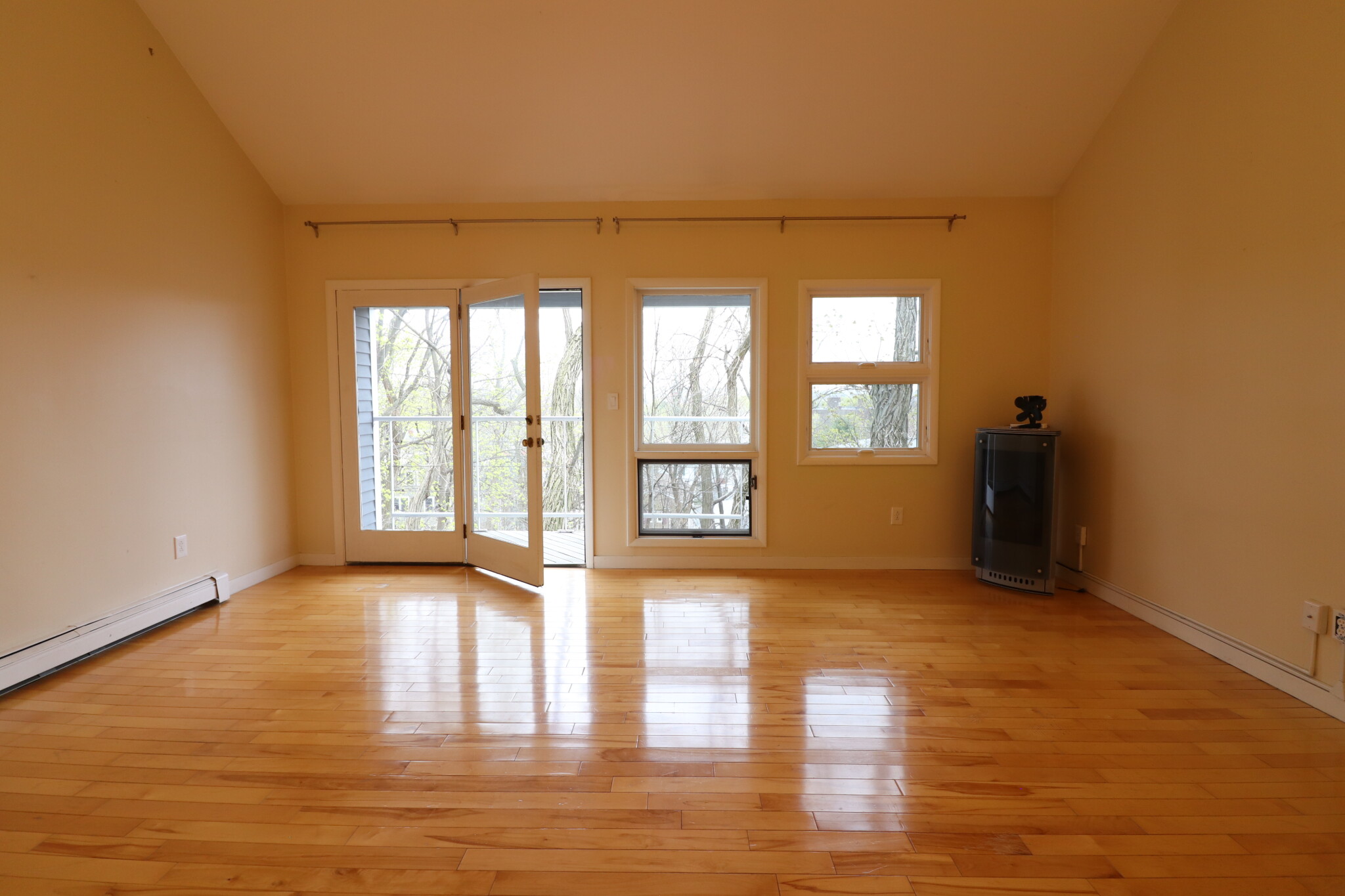 119 Whites Ave, Watertown