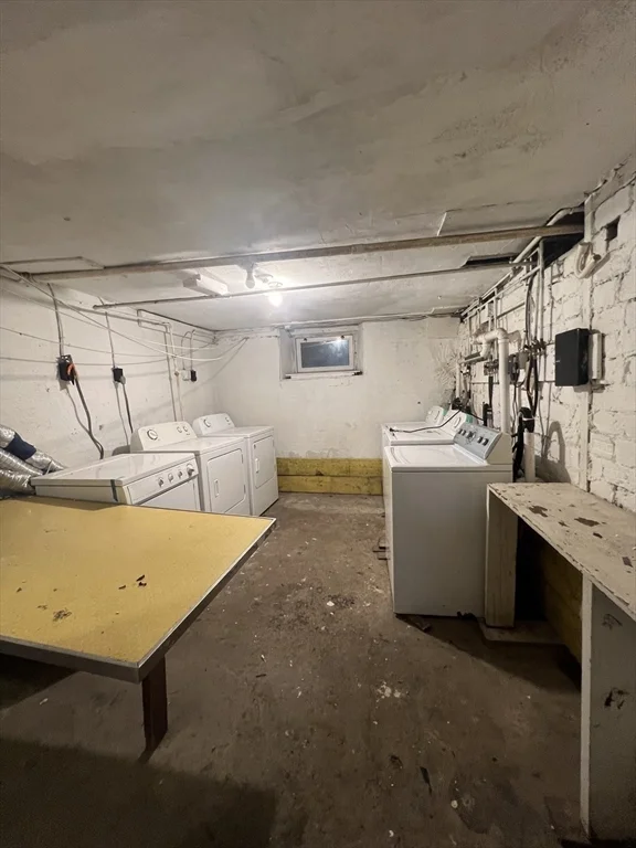 59 Dewey Rd, Braintree