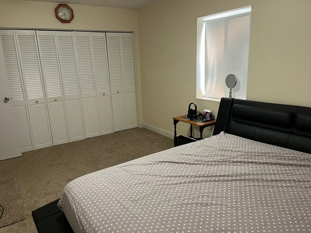 49 Bayberry Dr, Sharon