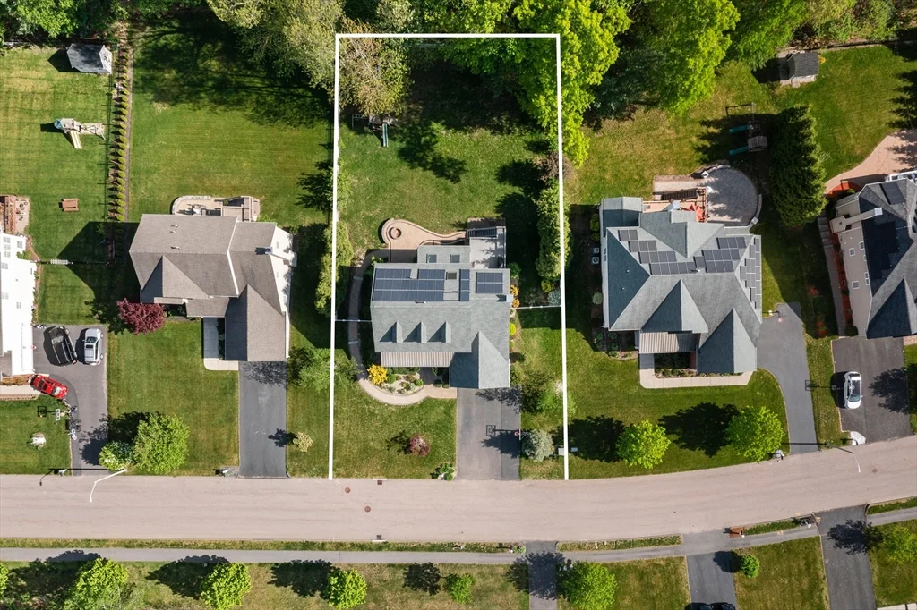 46 Hound Pack Cir, Walpole