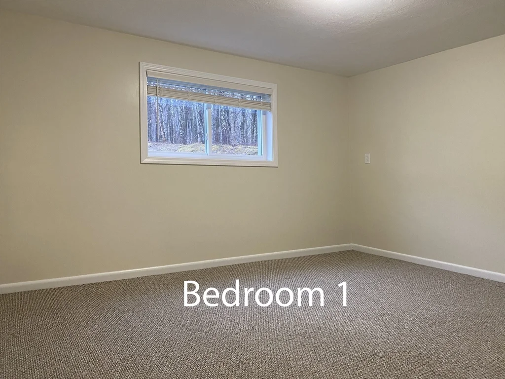 176 Maple Ave, Rutland