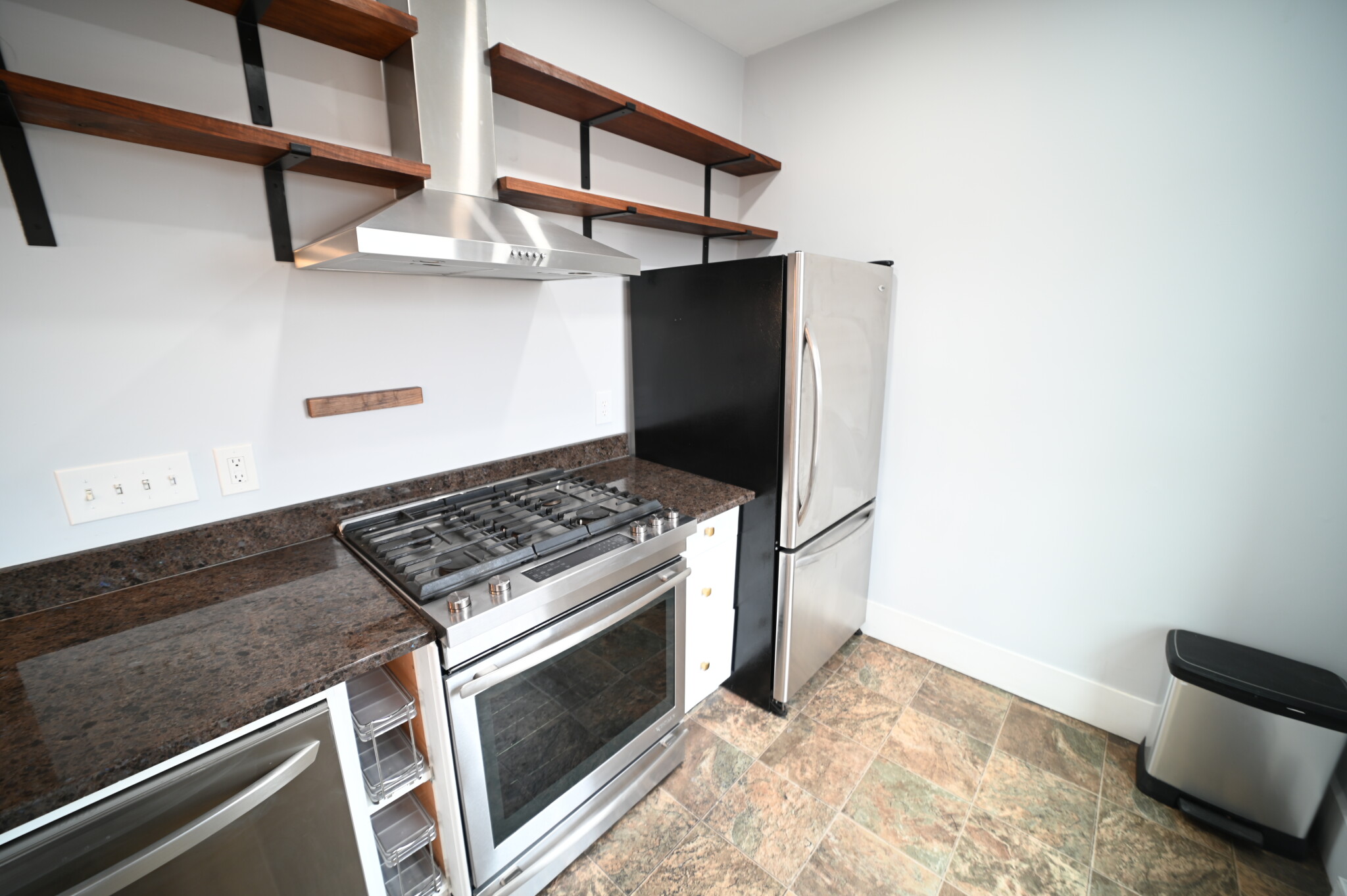 482 Columbus Ave, South End