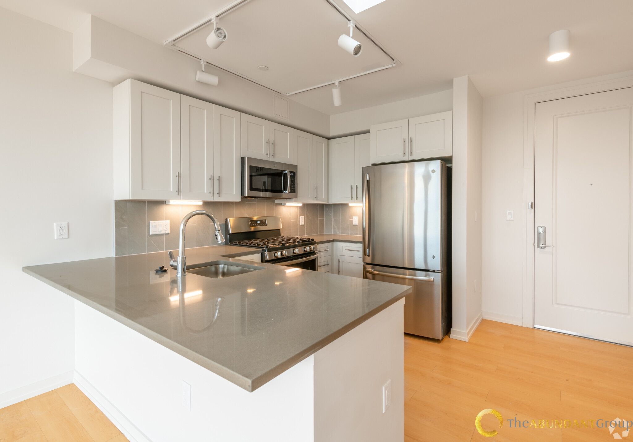 2 bed, 2 bath apartment for rent at 77 New St Unit 117A, North Cambridge — photo 12 of 16
