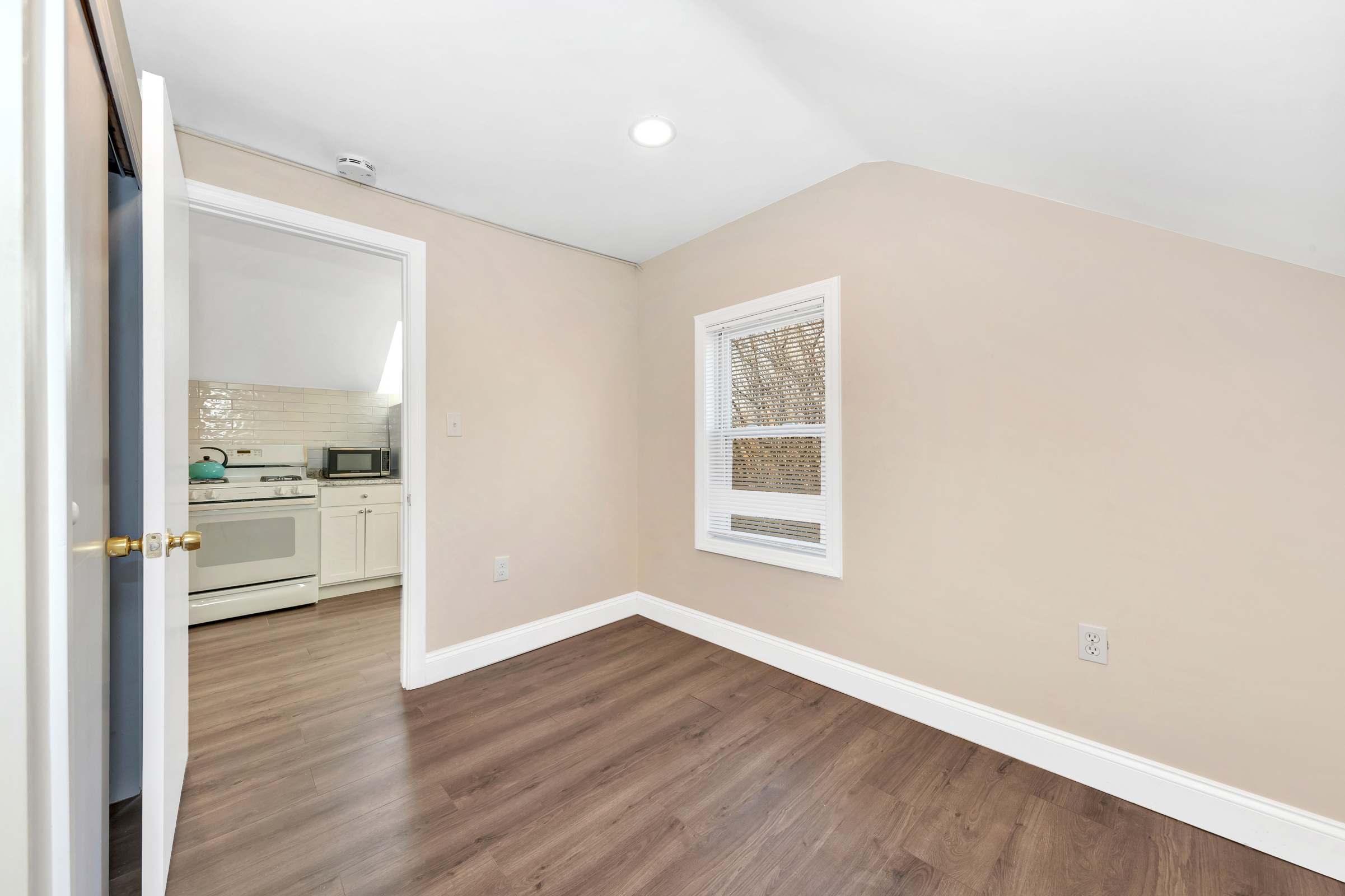 13 Boston St, South Boston