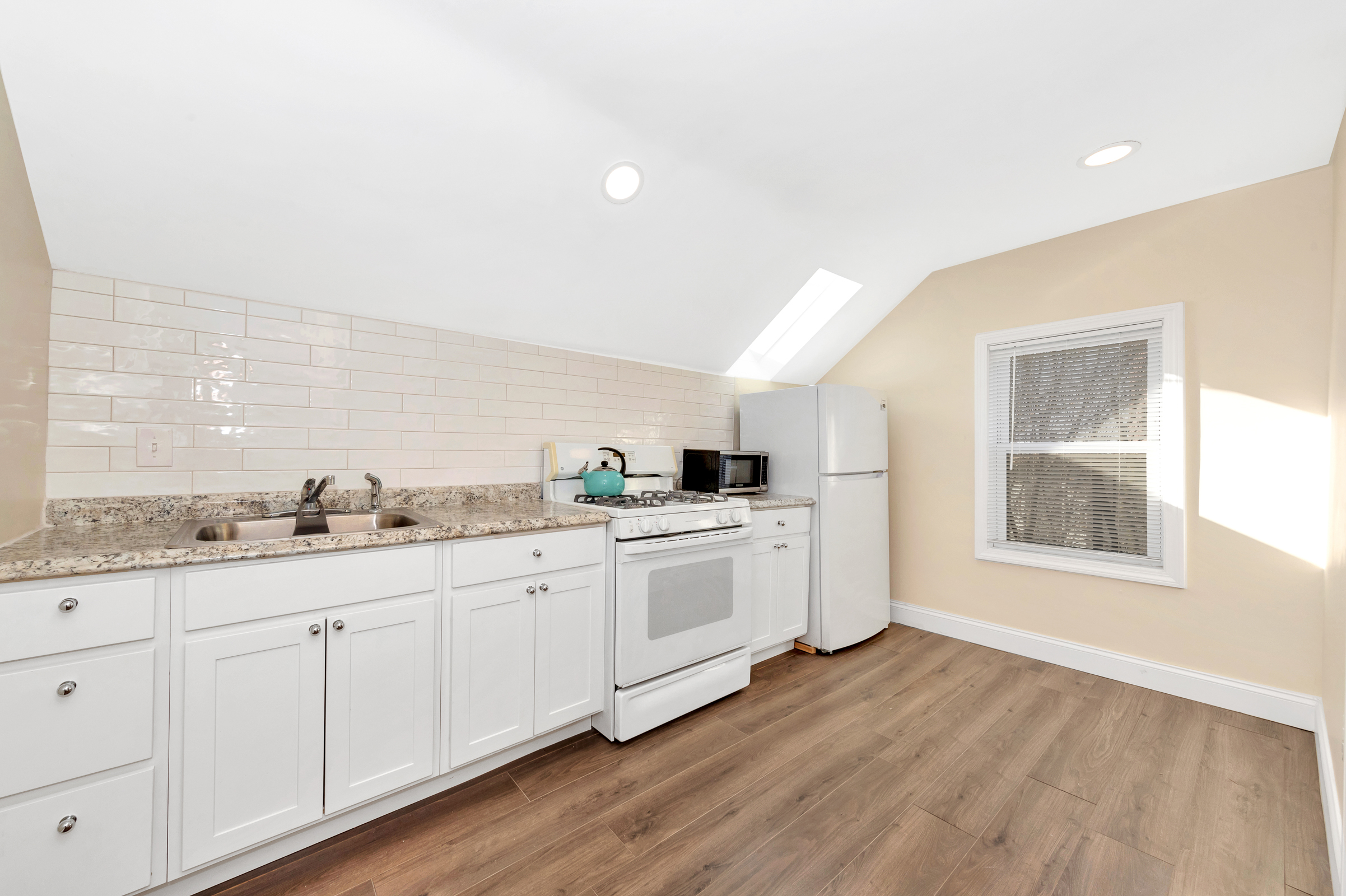 13 Boston St, South Boston