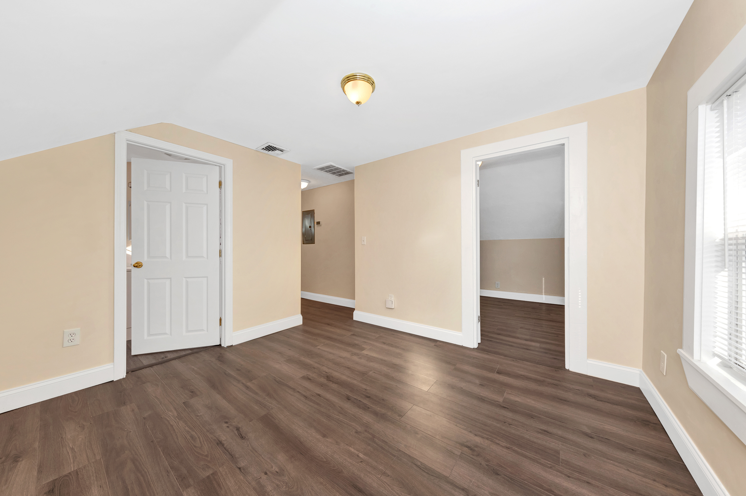 13 Boston St, South Boston