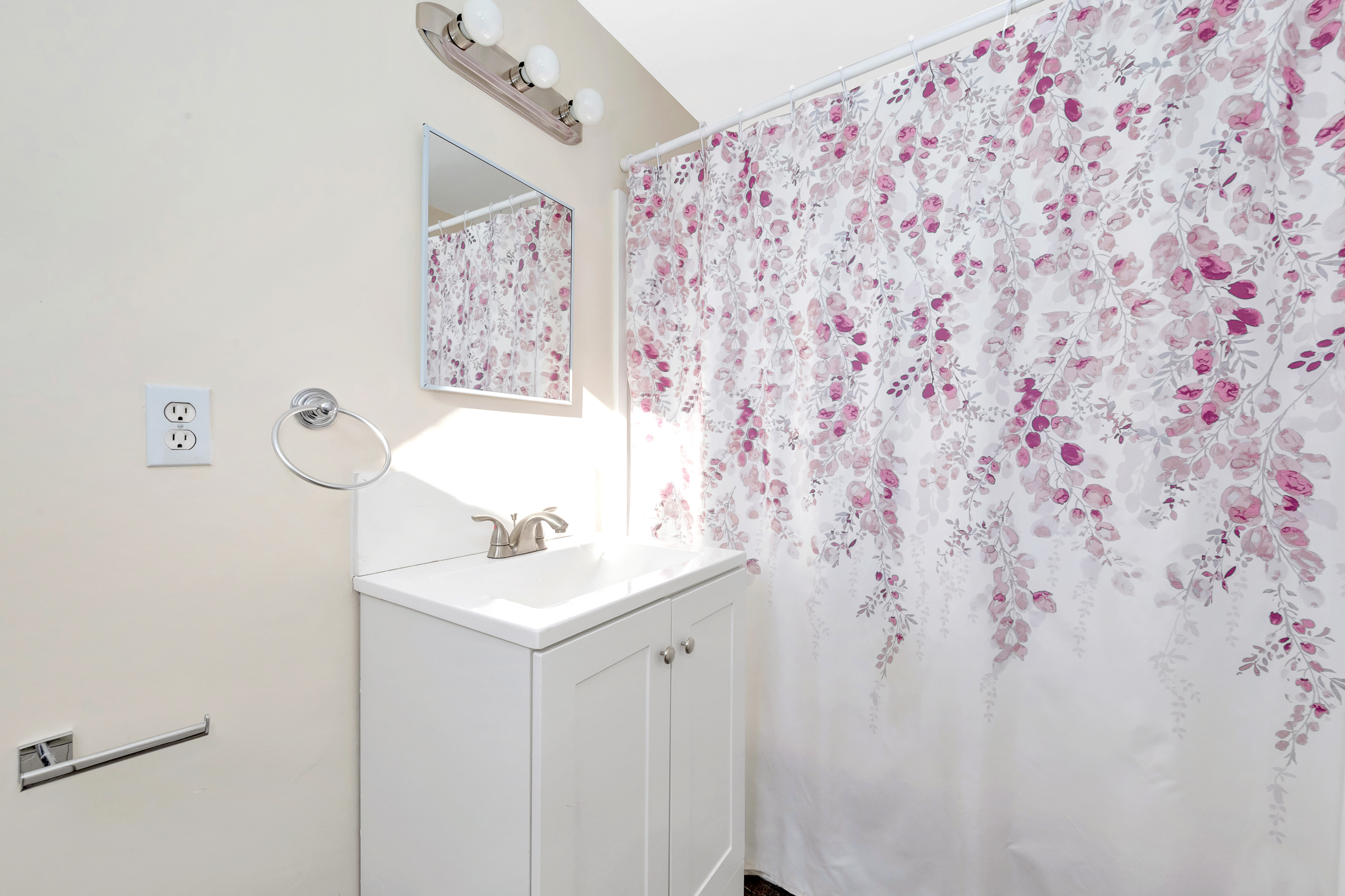 13 Boston St, South Boston