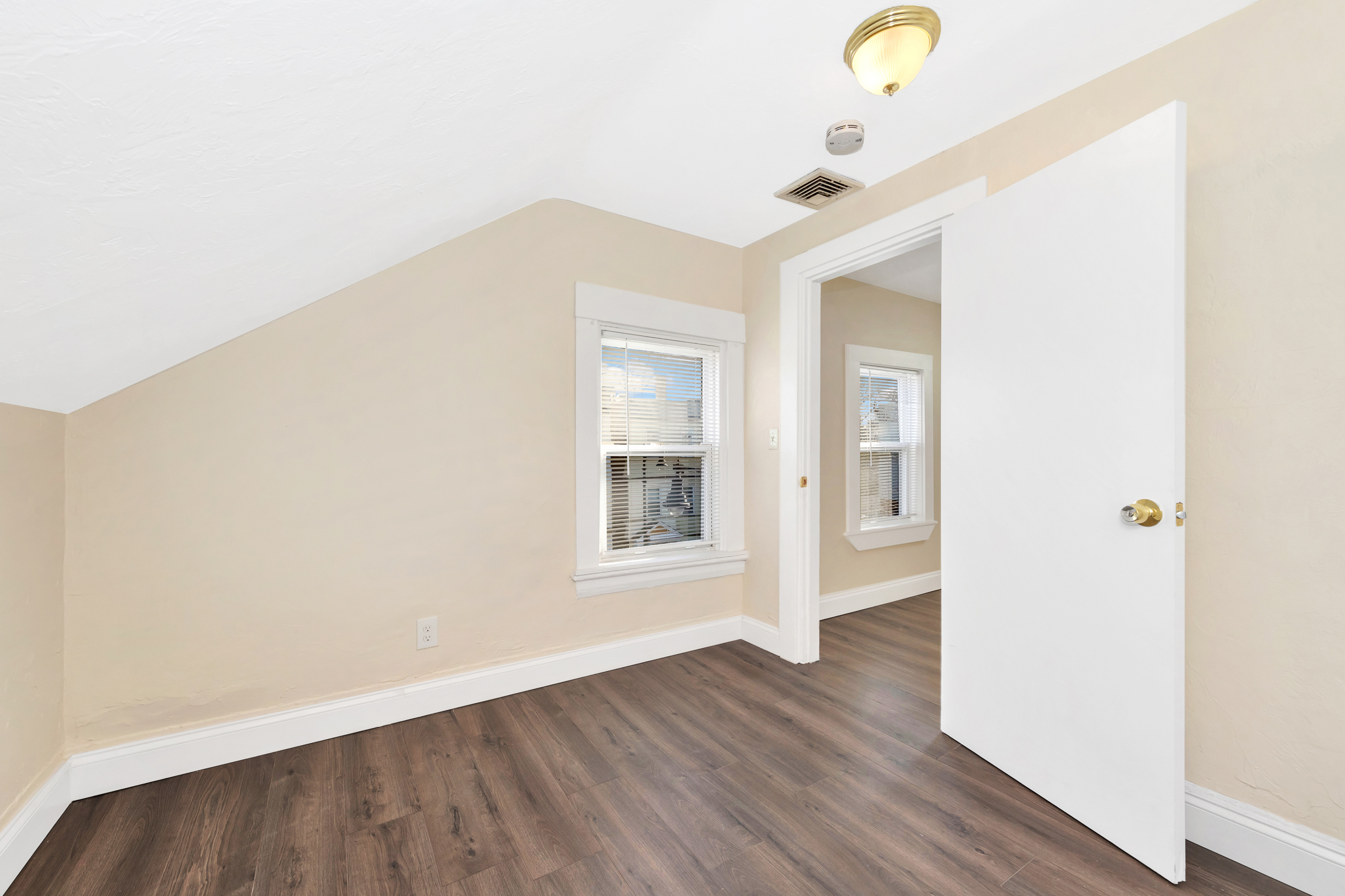 13 Boston St, South Boston