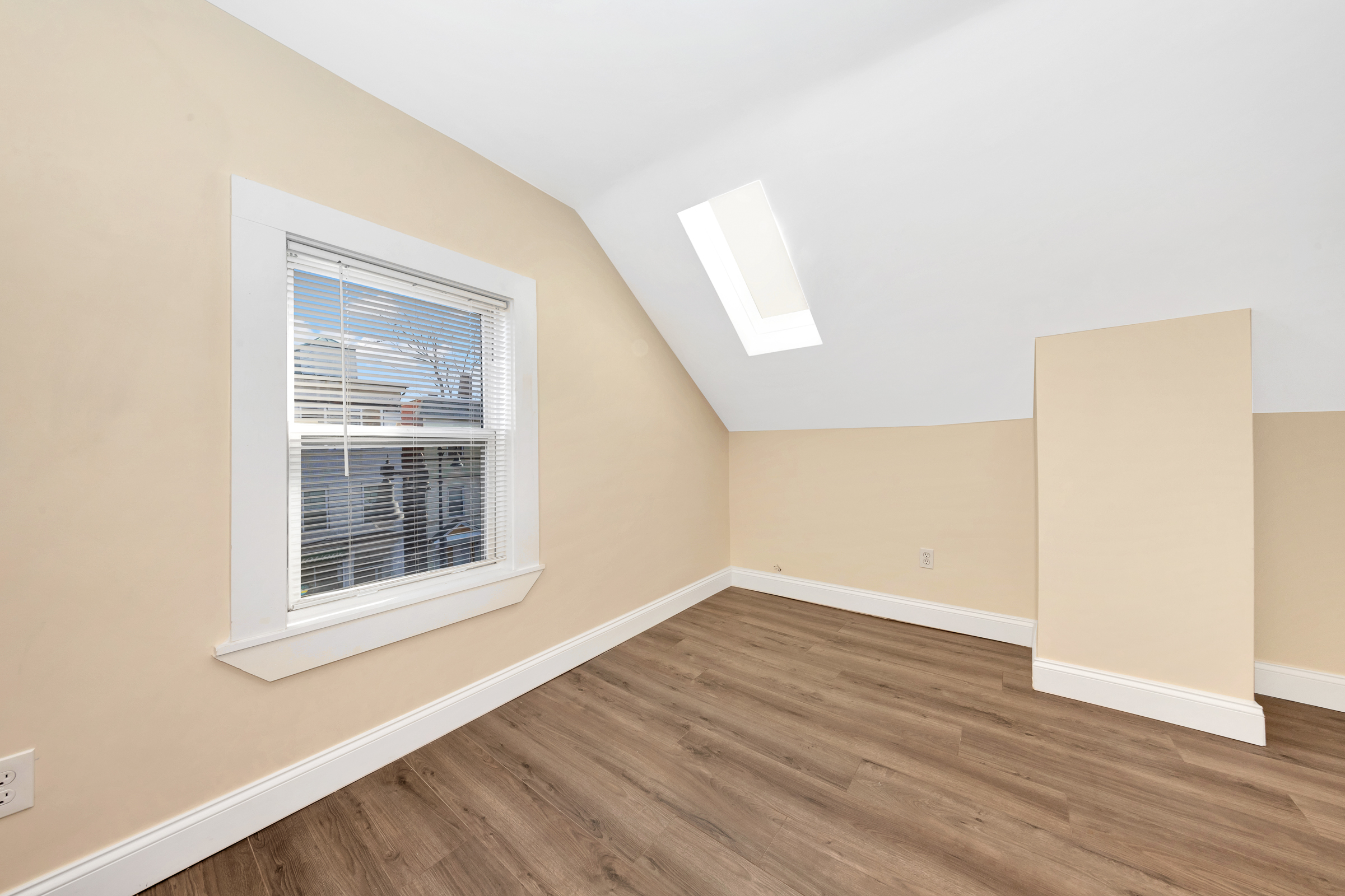 13 Boston St, South Boston