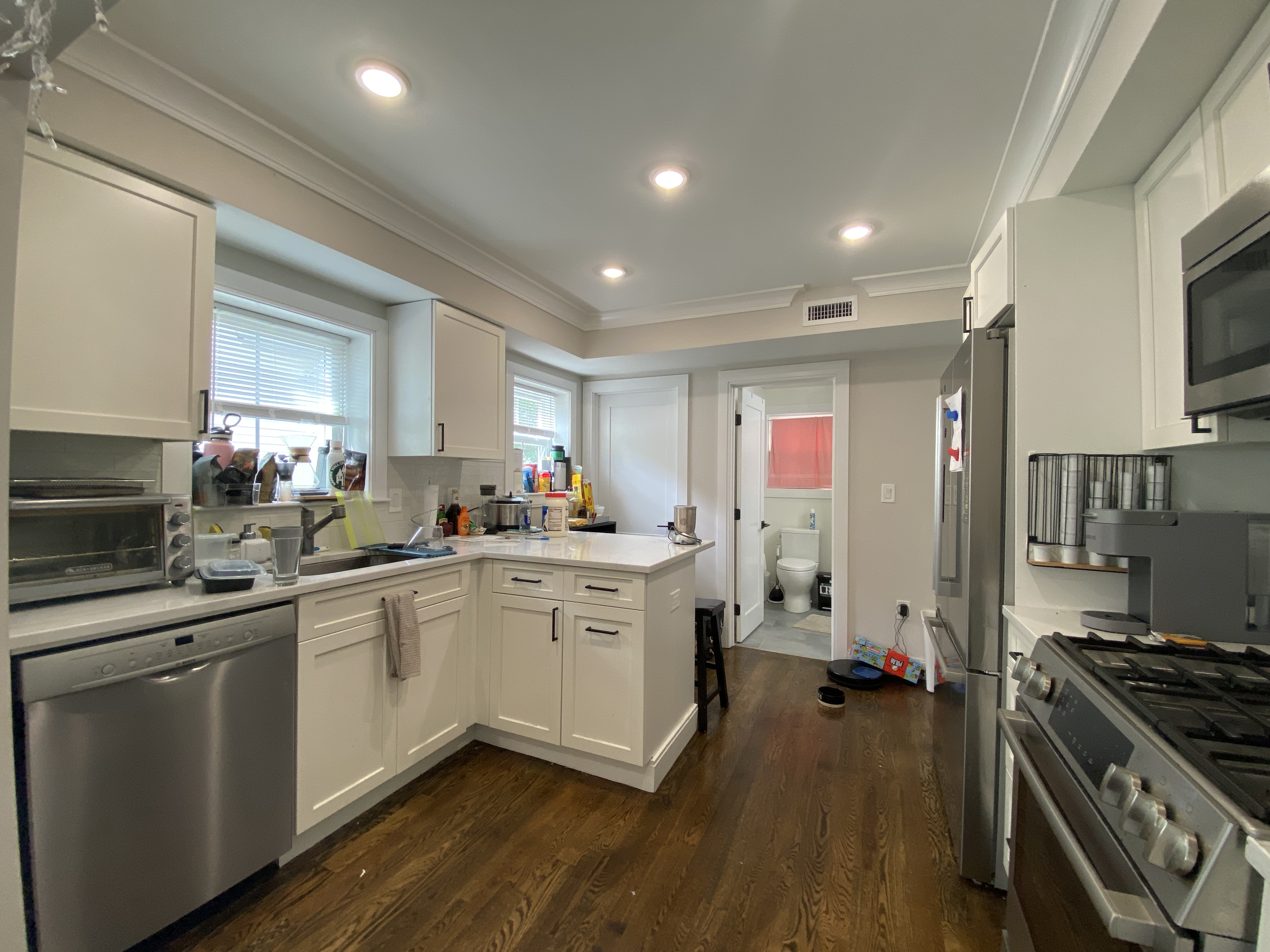 4 bed, 2 bath apartment for rent at 13 Pomeroy St Unit 0, Allston — photo 3 of 3