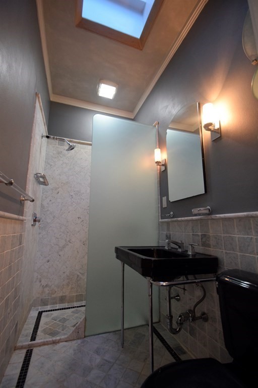 3 bed, 1 bath apartment for rent at 13 Worcester St Unit PH4, South End — photo 9 of 13