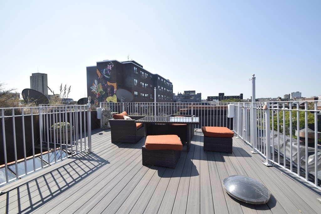 3 bed, 1 bath apartment for rent at 13 Worcester St Unit PH4, South End — photo 10 of 13