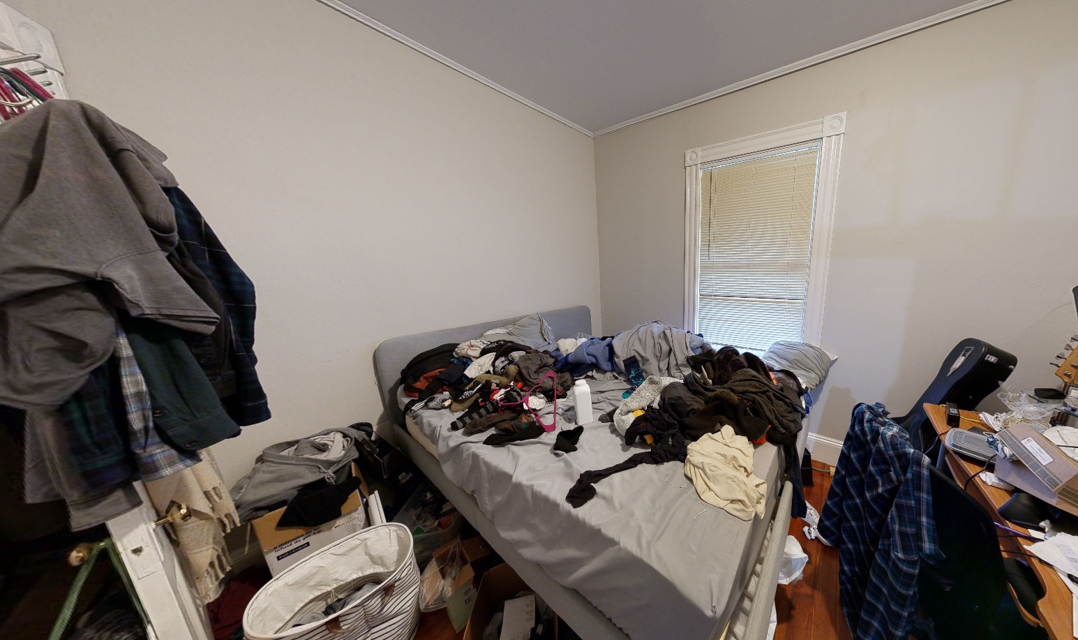 3.5 bed, 2 bath apartment for rent at 21 Sparks St Unit 1T, West Cambridge — photo 13 of 15
