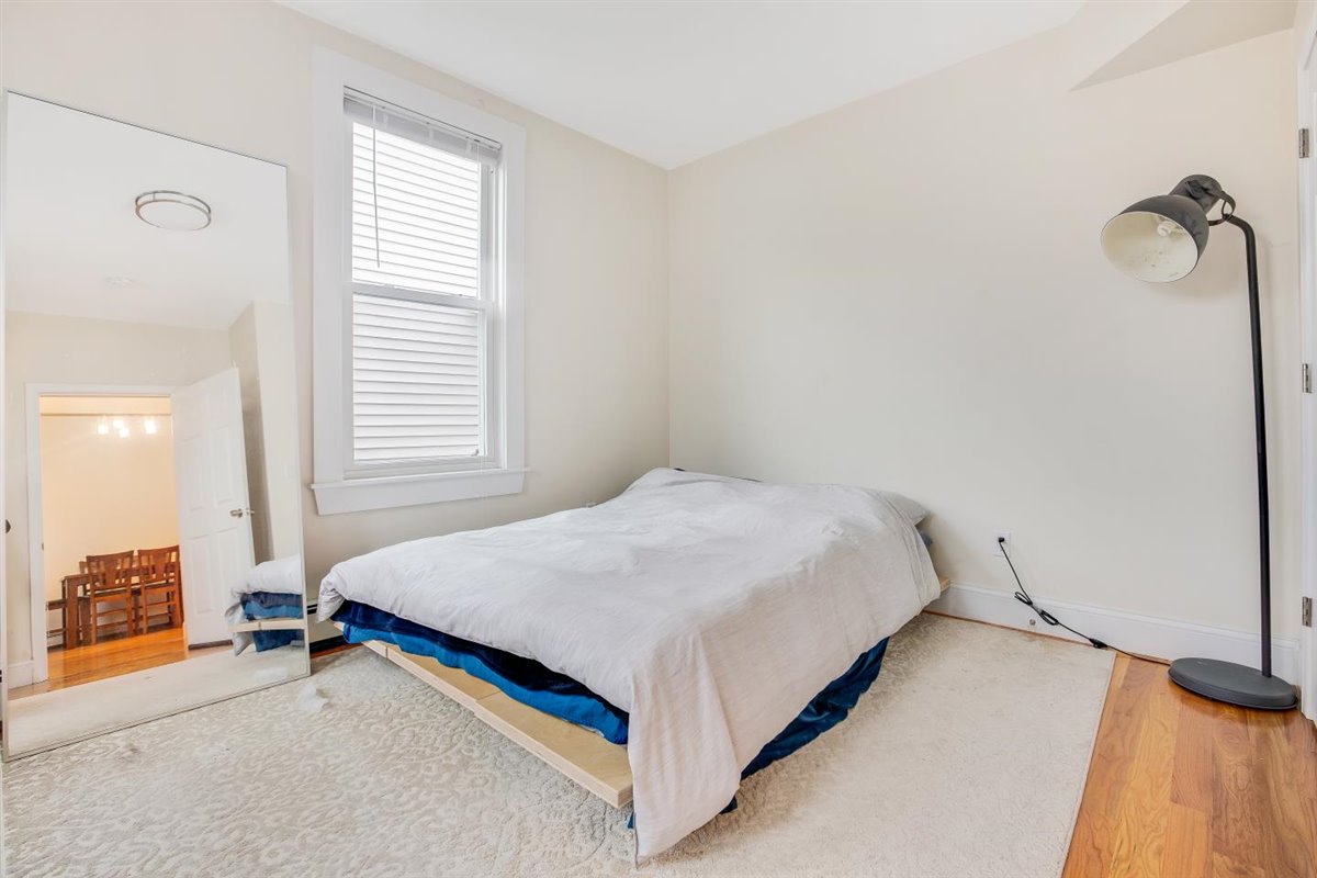 3 bed, 1 bath apartment for rent at 21 Monastery Rd Unit 1, Brighton — photo 10 of 23