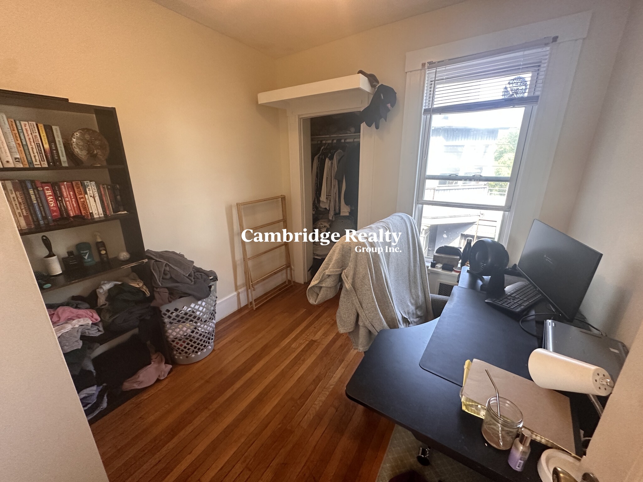 2.5 bed, 1 bath apartment for rent at 543 Broadway Unit 1T, South Medford — photo 14 of 27