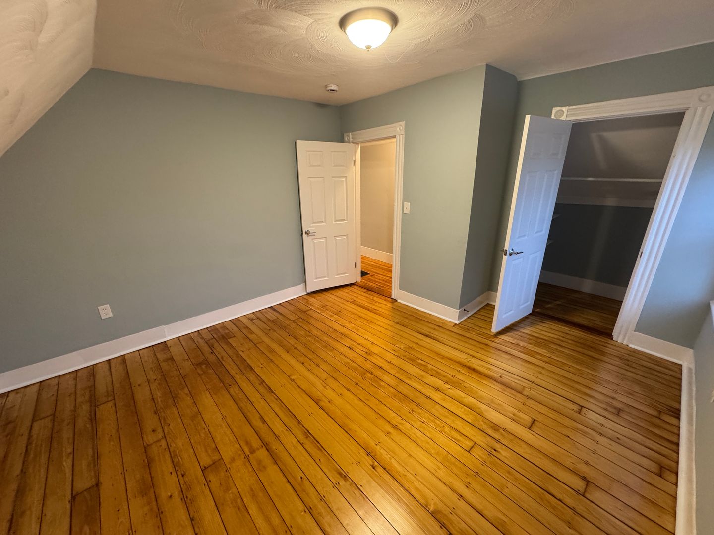 35 Cameron Ave, Teele Square