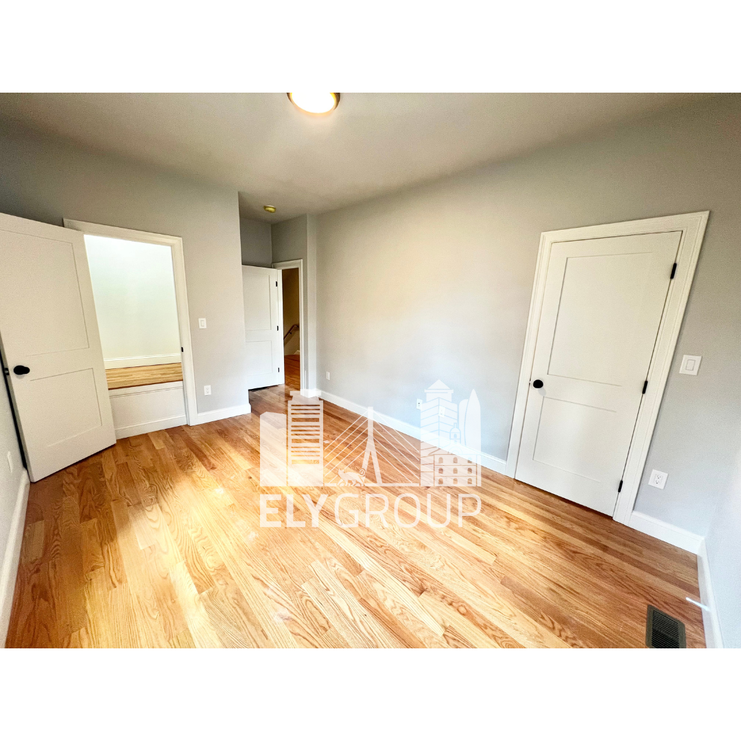 4 bed, 2 bath apartment for rent at 33 Lincoln St Unit 1, West Medford — photo 13 of 22