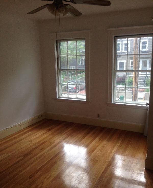 47 Algonquin Rd, Chestnut Hill