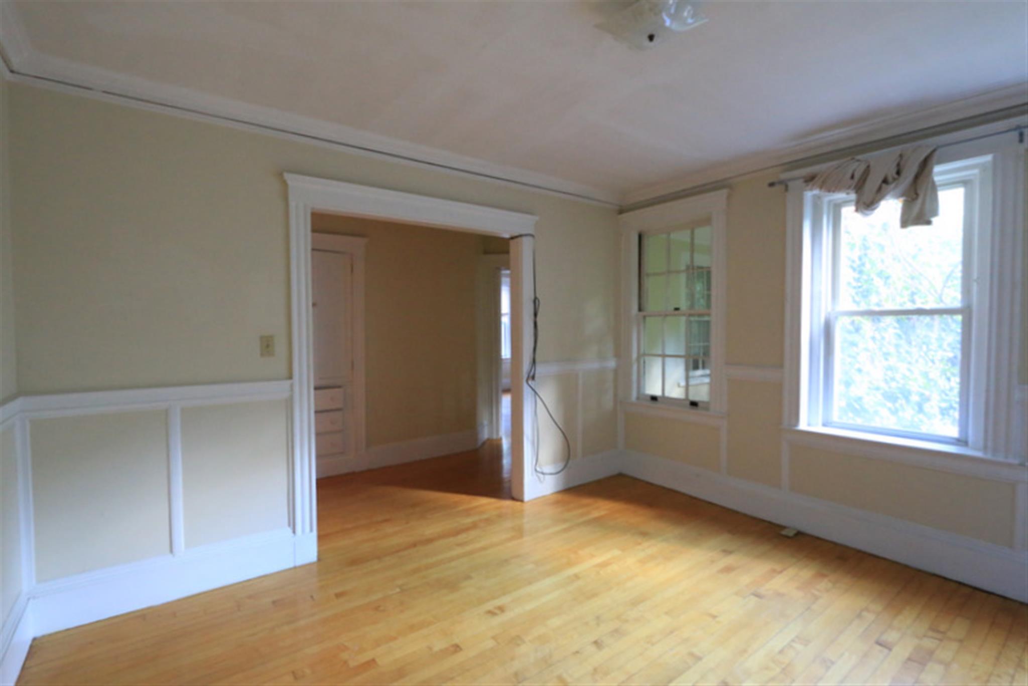 2.5 bed, 1 bath apartment for rent at 6 Craigie Cir Unit 2, Harvard Square — photo 4 of 18