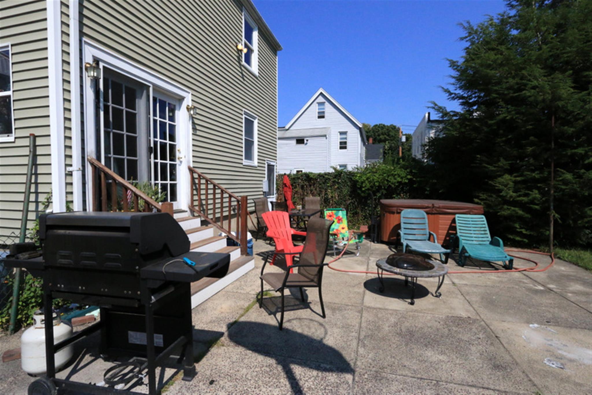 3 bed, 2 bath apartment for rent at 8 Winchester Ct Unit 2, Medford — photo 20 of 20