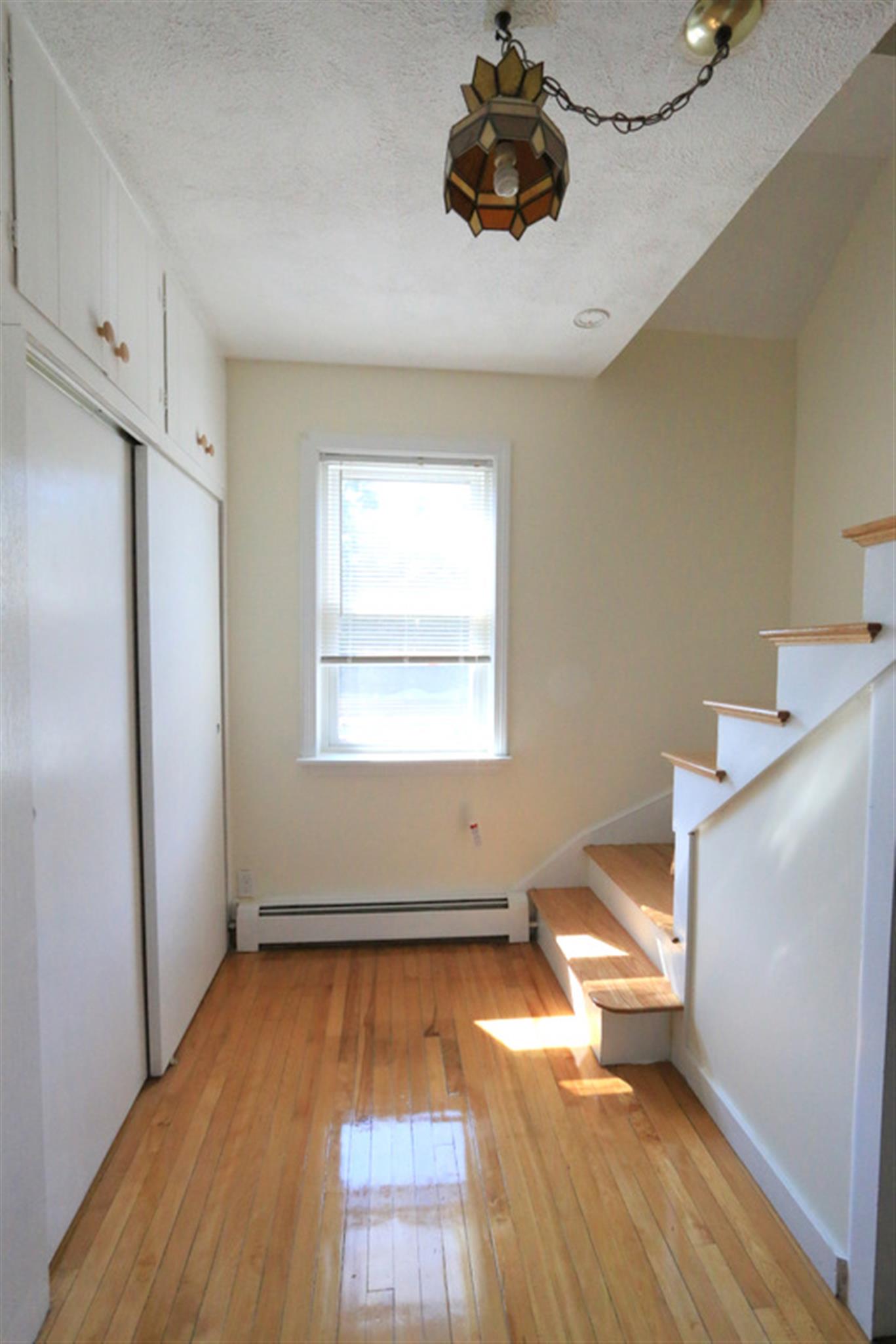 3 bed, 2 bath apartment for rent at 8 Winchester Ct Unit 2, Medford — photo 10 of 20
