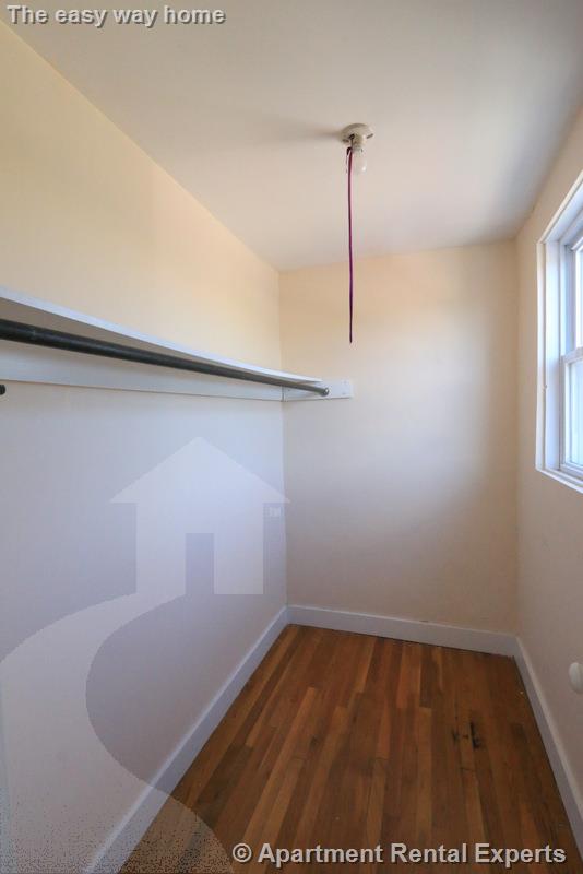 402 Highland Ave, Davis Square