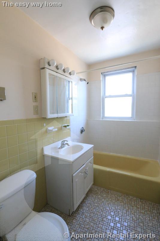 402 Highland Ave, Davis Square