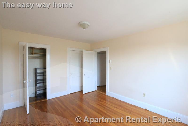 402 Highland Ave, Davis Square