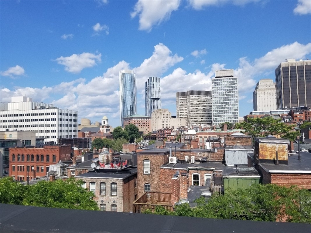 11 Phillips, Beacon Hill