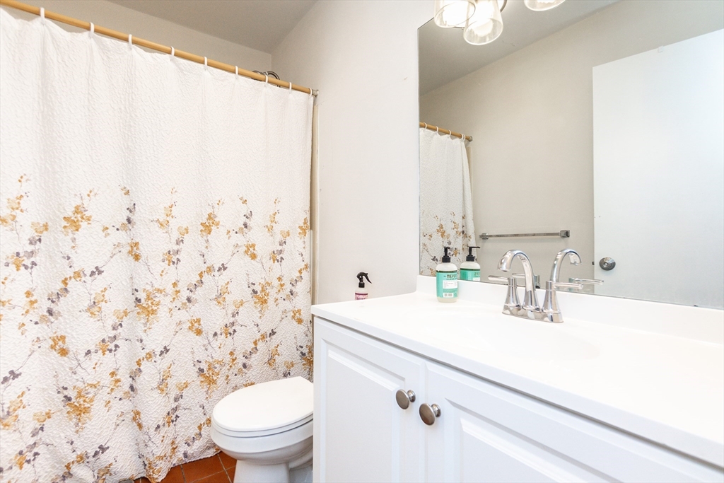 209 W Newton St, South End