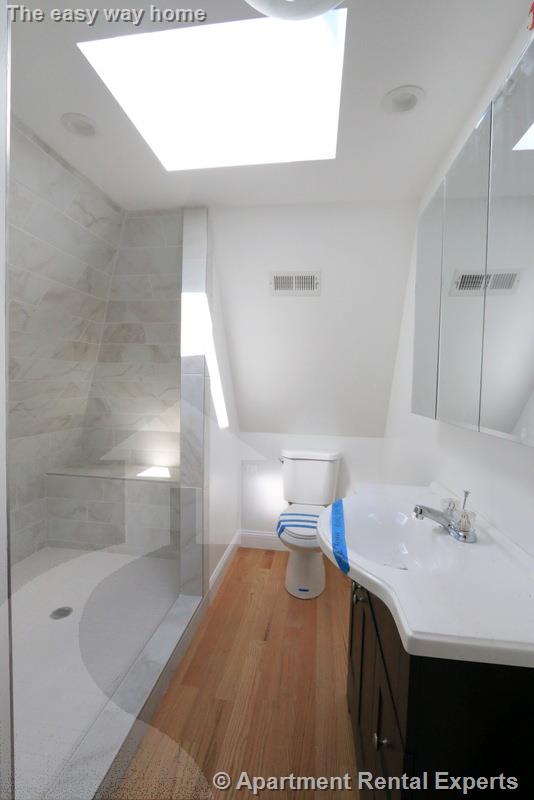 206 Summer St, Porter Square