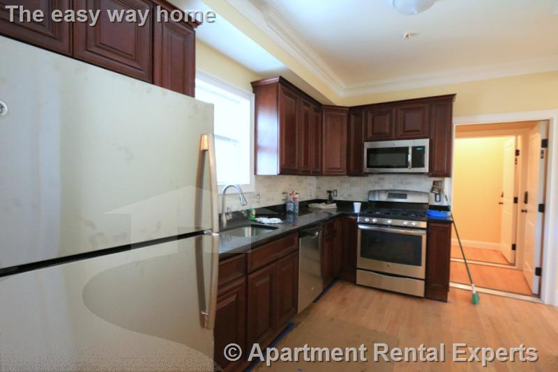 206 Summer St, Porter Square