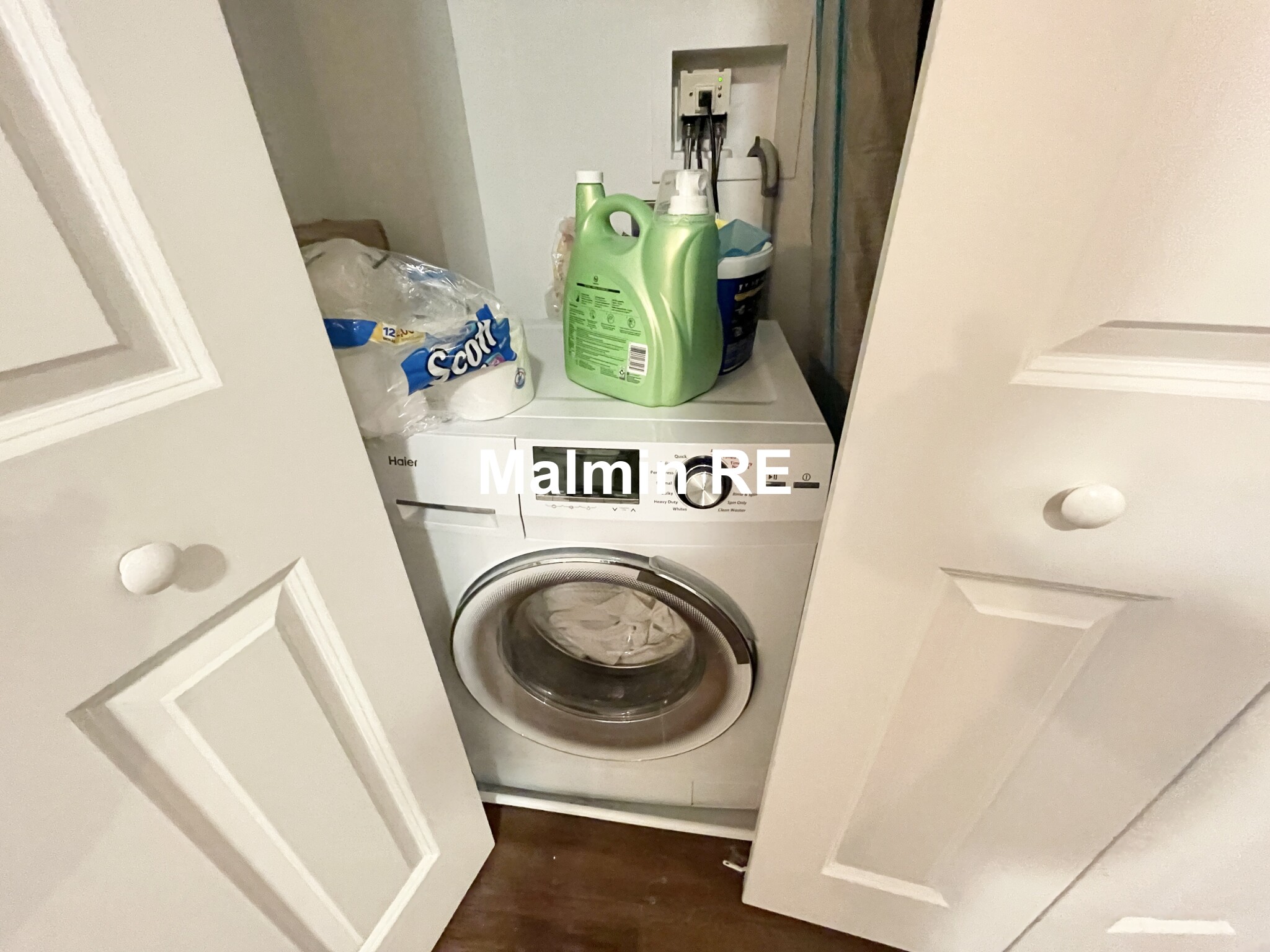 81 Amory St, Jamaica Plain