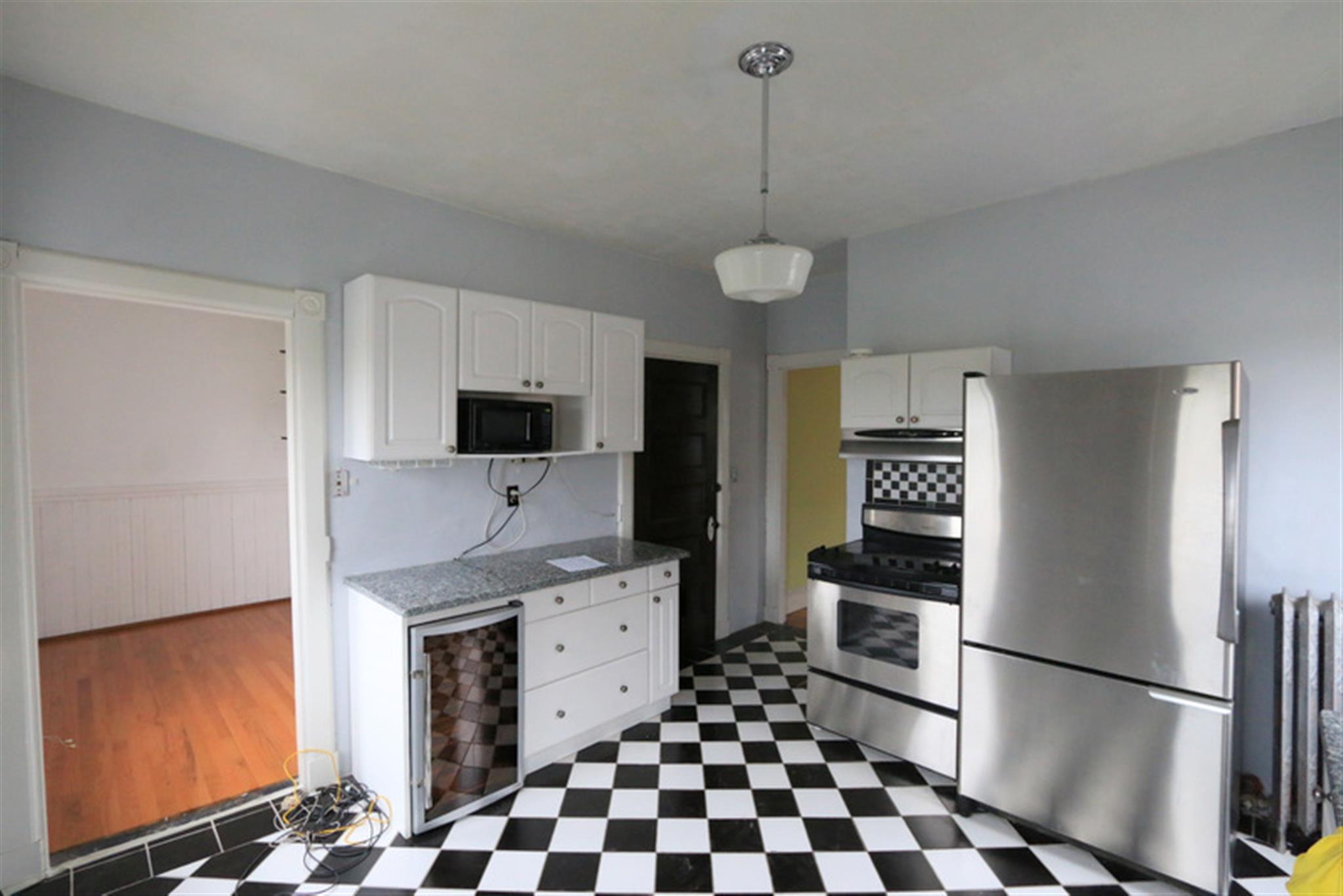 1.5 bed, 1 bath apartment for rent at 900 Massachusetts Ave Unit 6, Central Square — photo 2 of 10