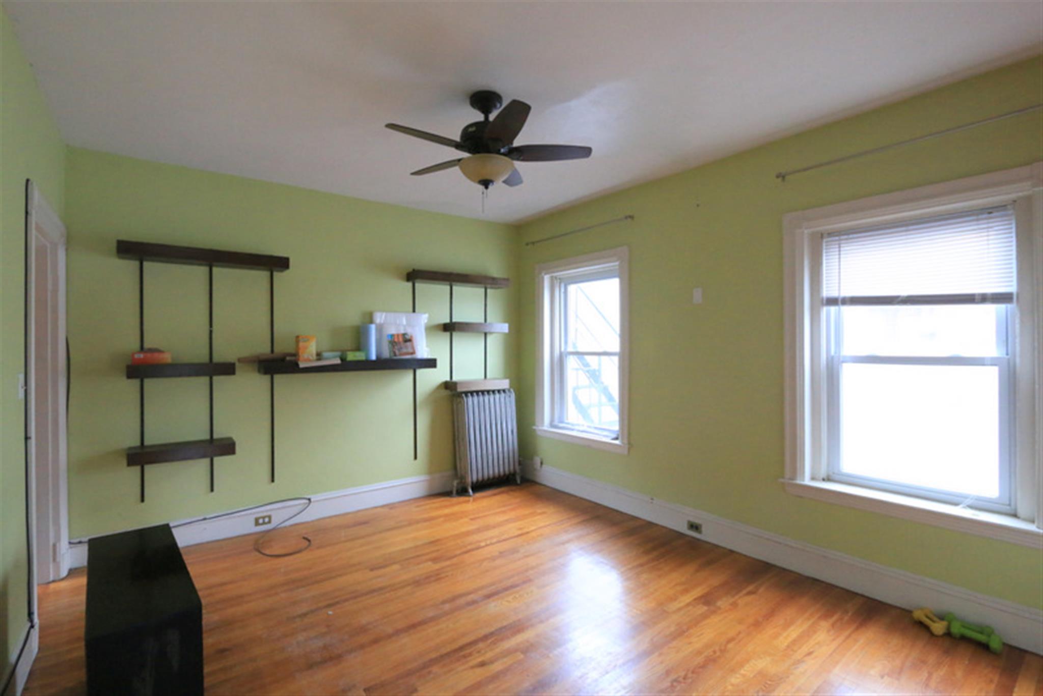 1.5 bed, 1 bath apartment for rent at 900 Massachusetts Ave Unit 6, Central Square — photo 5 of 10