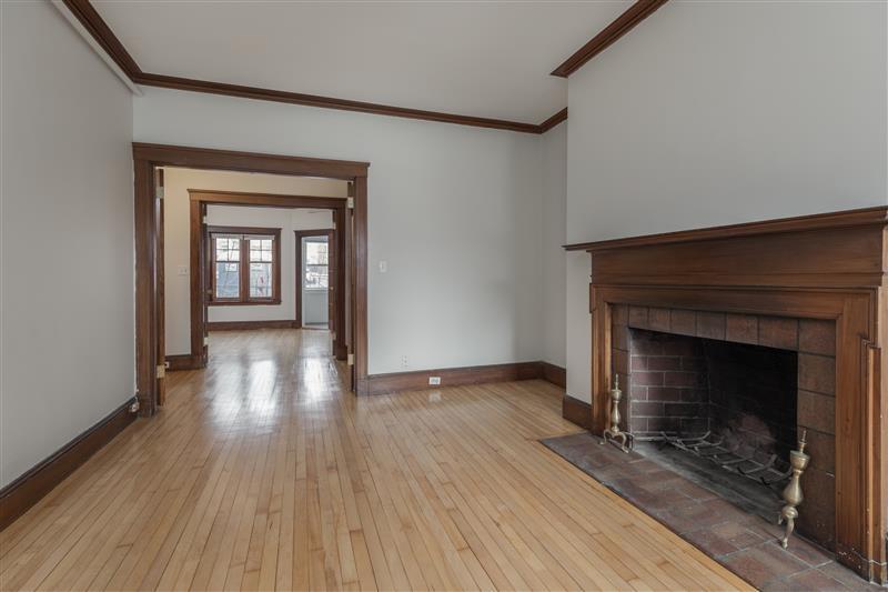 5 Linnaean St, Neighborhood Nine