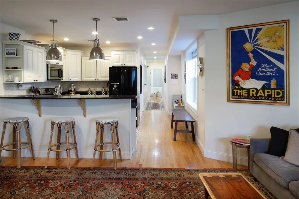 127 Cottage St, East Boston