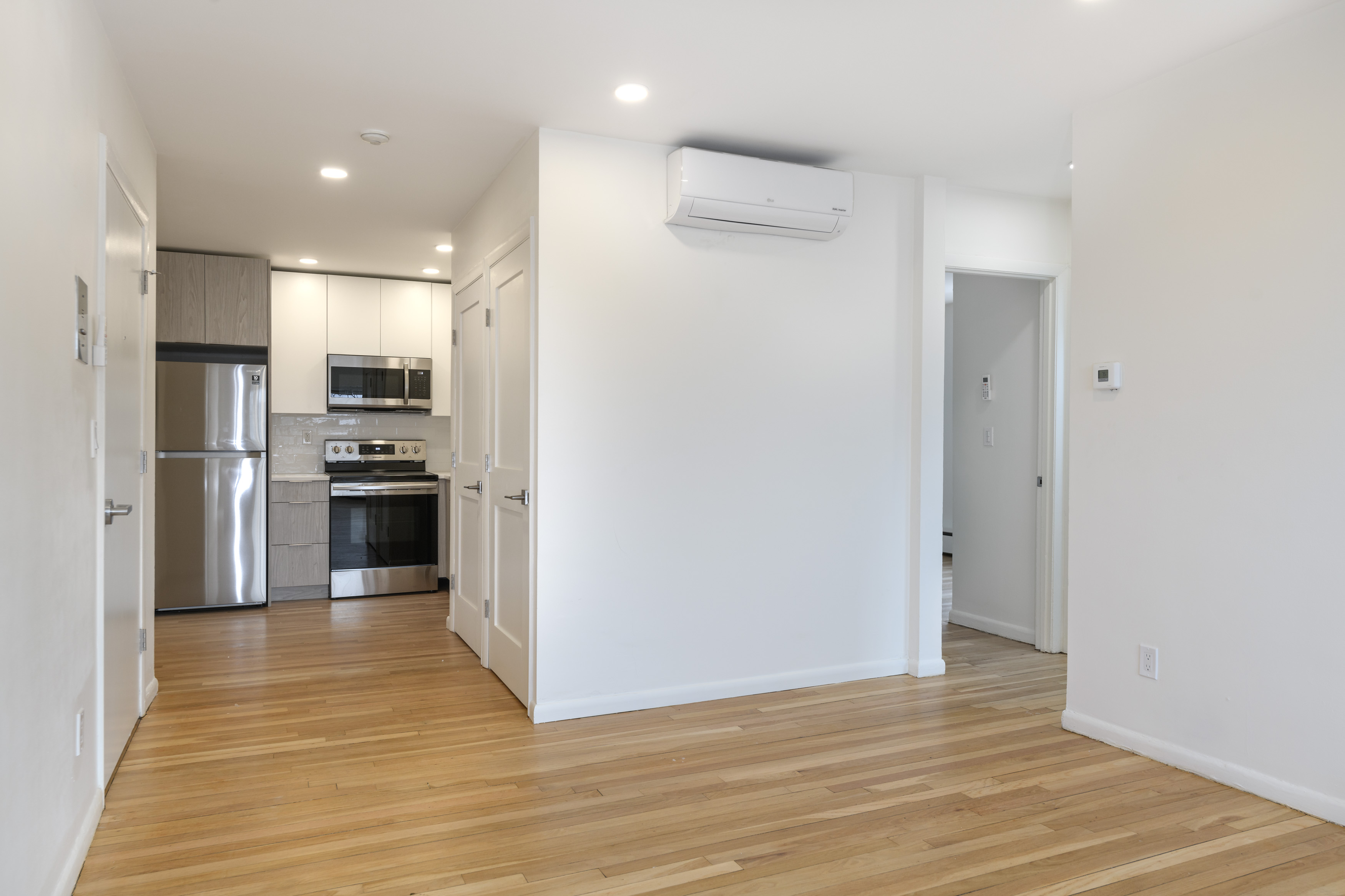 2 bed, 1 bath apartment for rent at 44 Parker Hill Ave Unit 10, Mission Hill — photo 12 of 14