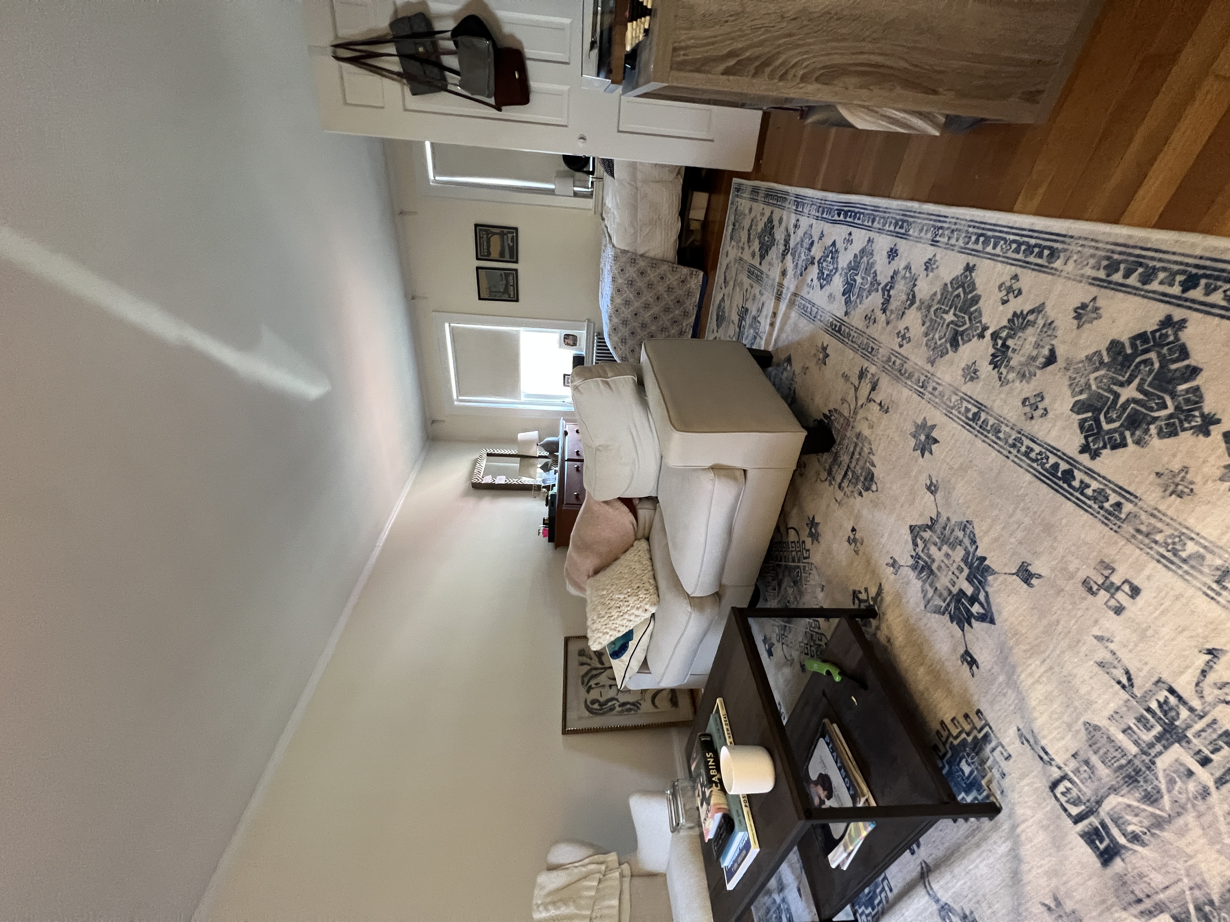 Studio bed, 1 bath apartment for rent at 39 Lee St Unit 1, Mid Cambridge