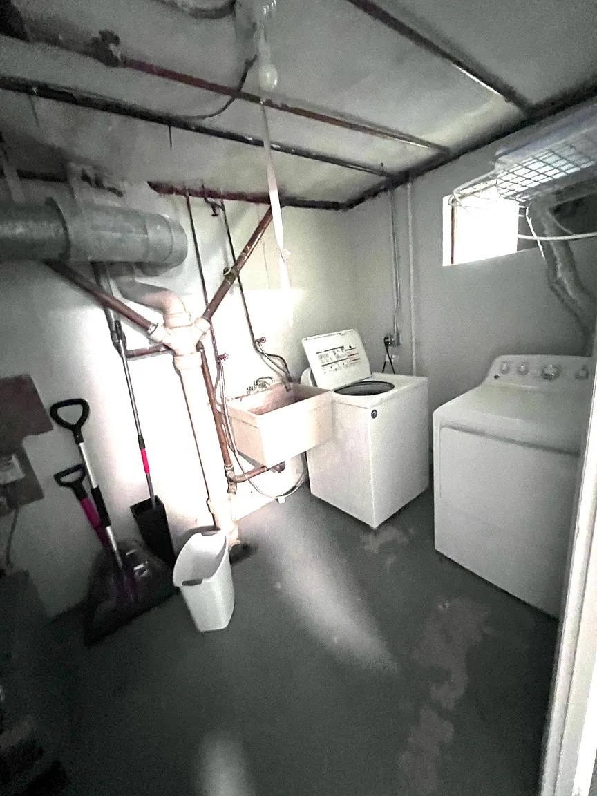 115 Cowing St, West Roxbury