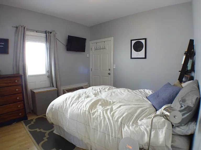 846 Dorchester Ave, Dorchester