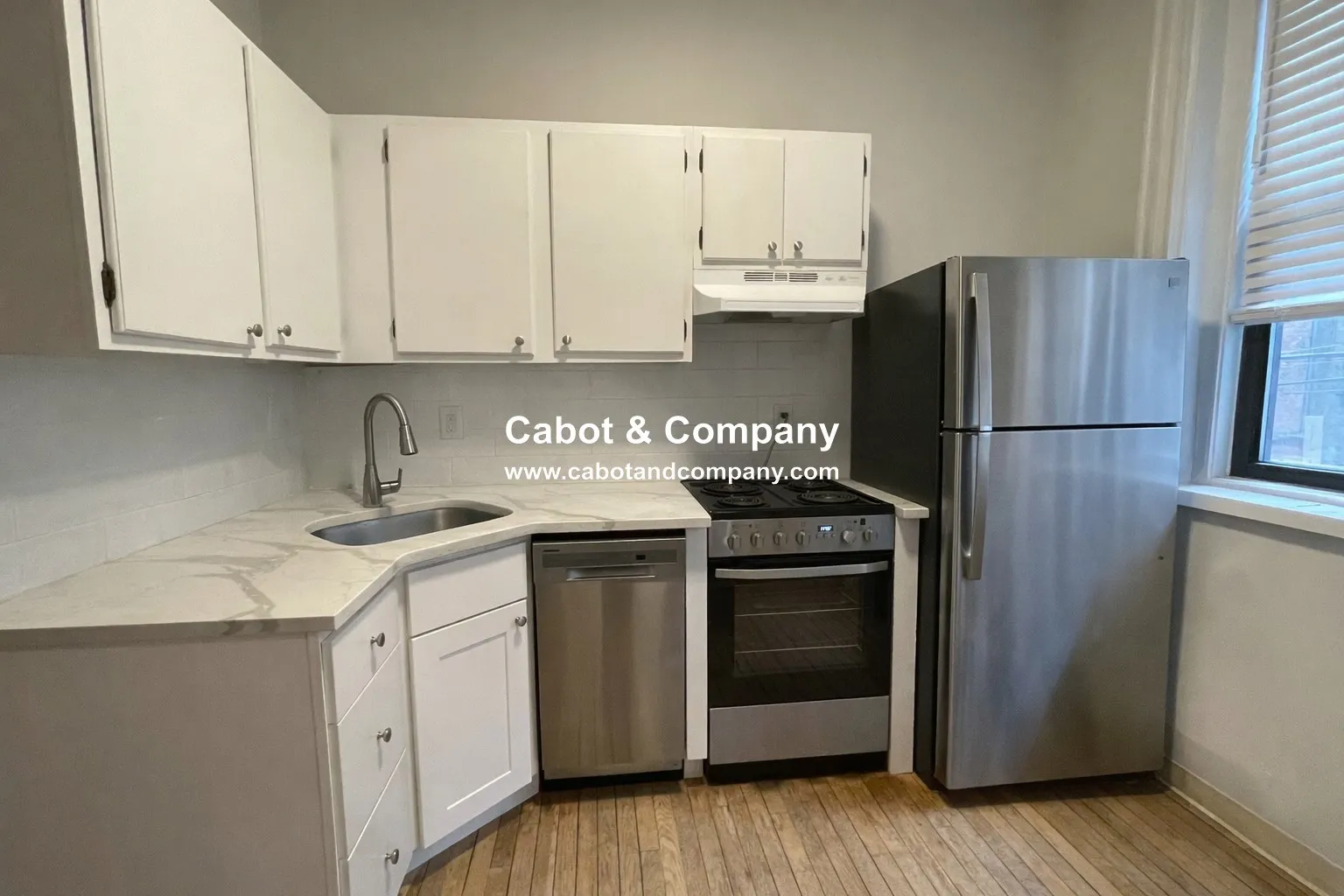 475 Beacon St, Back Bay