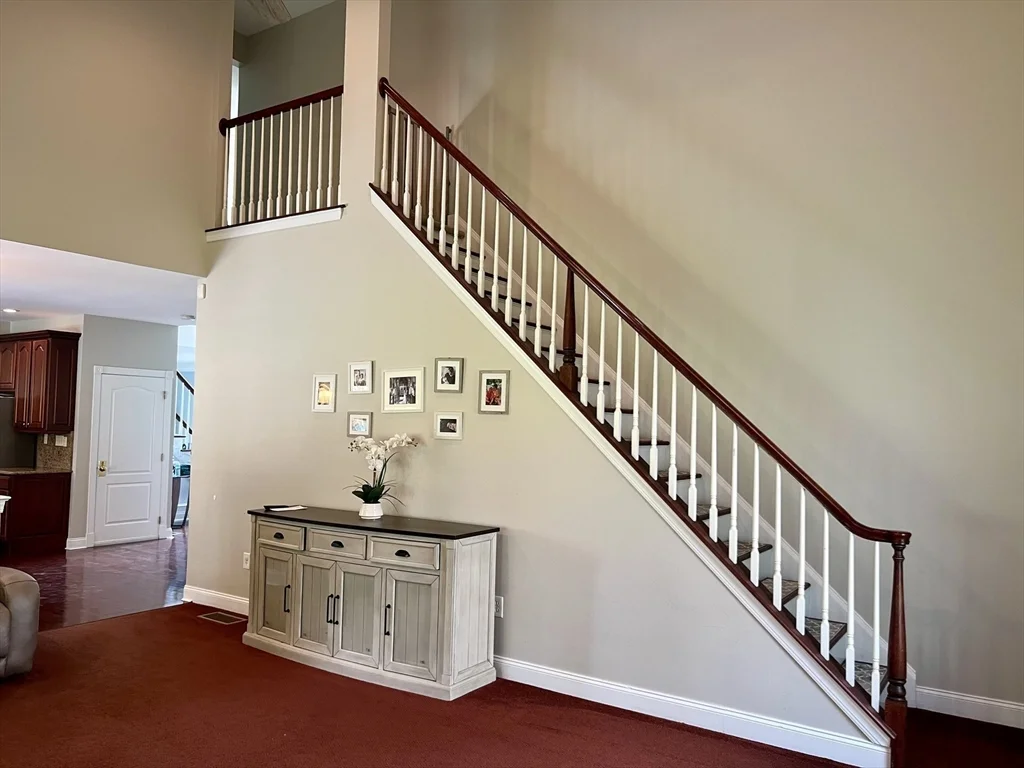 24 Endean Dr, Walpole