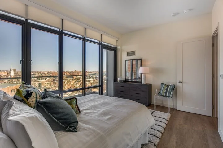 1 Canal St, North End