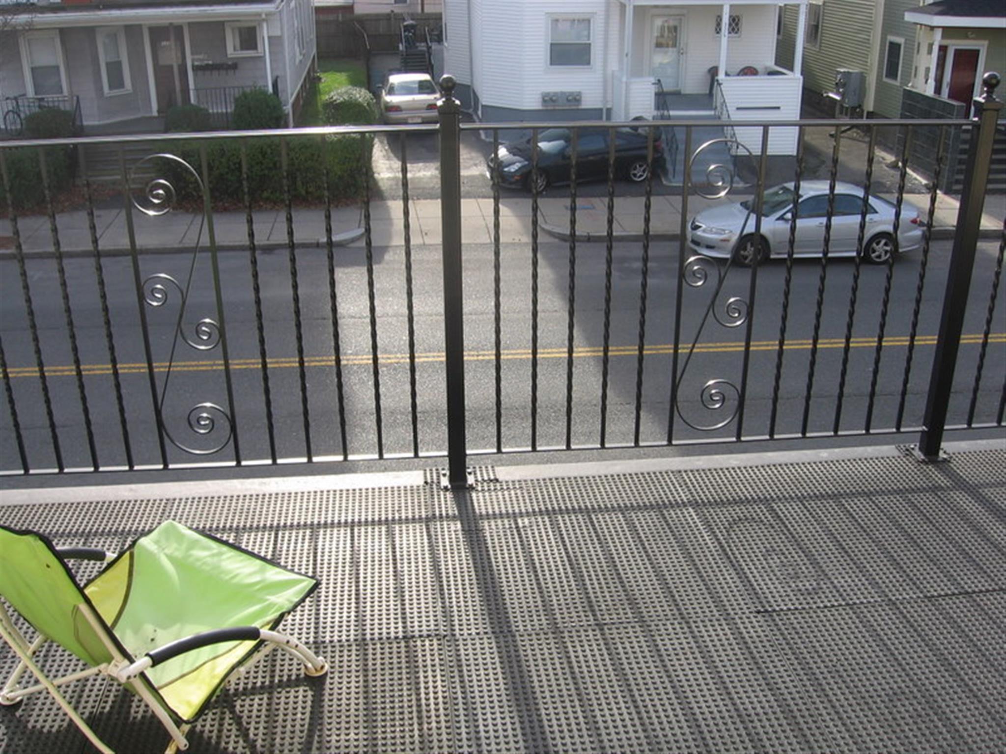 325 Highland Ave, Powder House Square