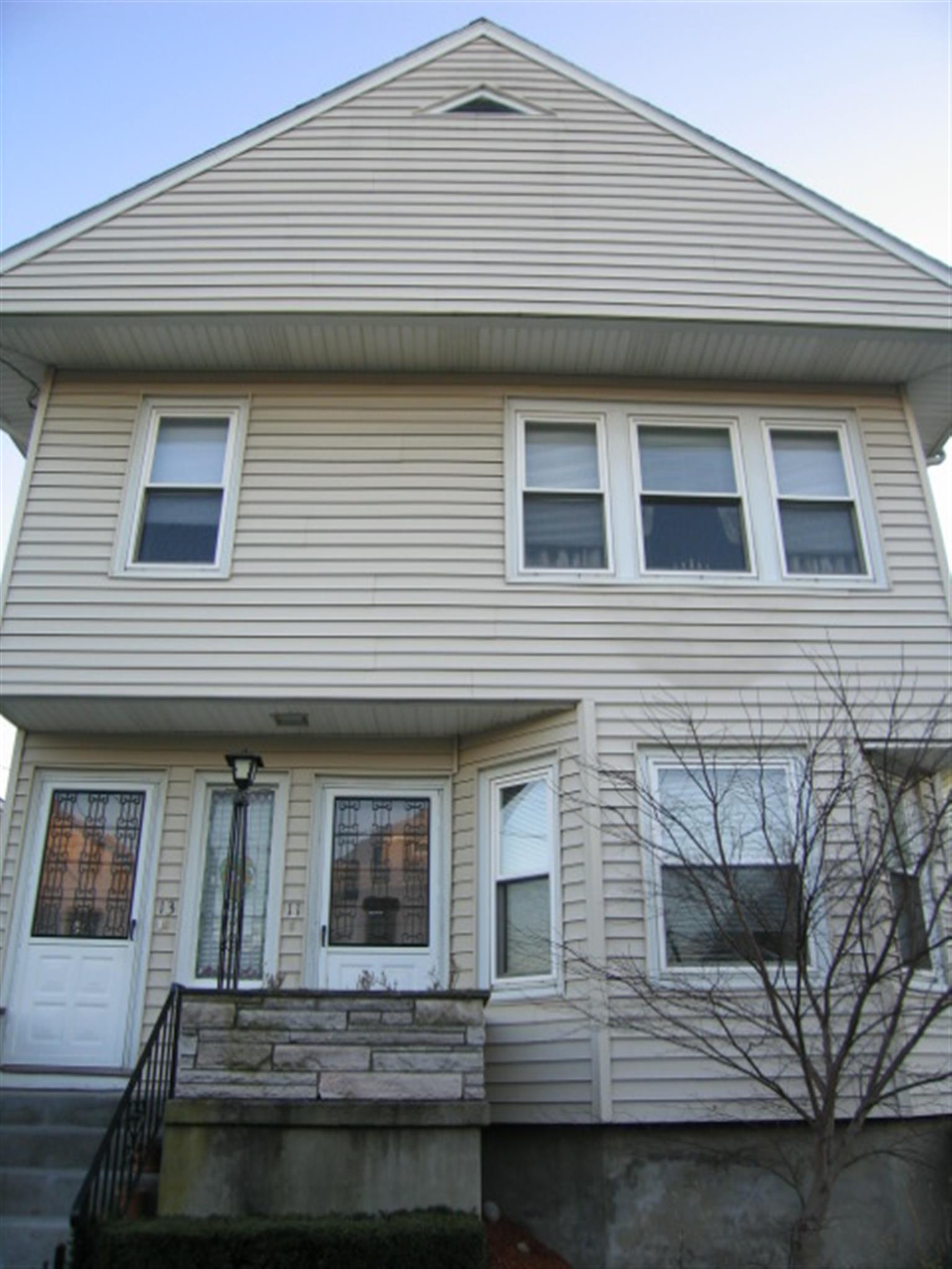 2 bed, 1 bath apartment for rent at 11 Alexander Ave Unit 1, Medford — photo 11 of 11