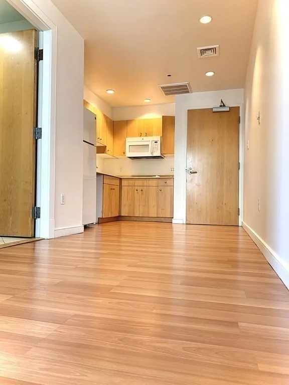 131 Tremont St, Downtown