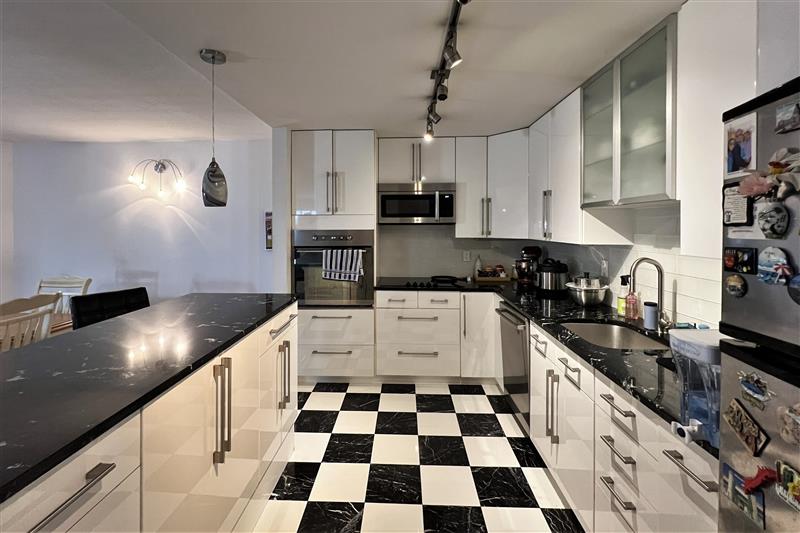 990 Massachusetts Ave, Arlington