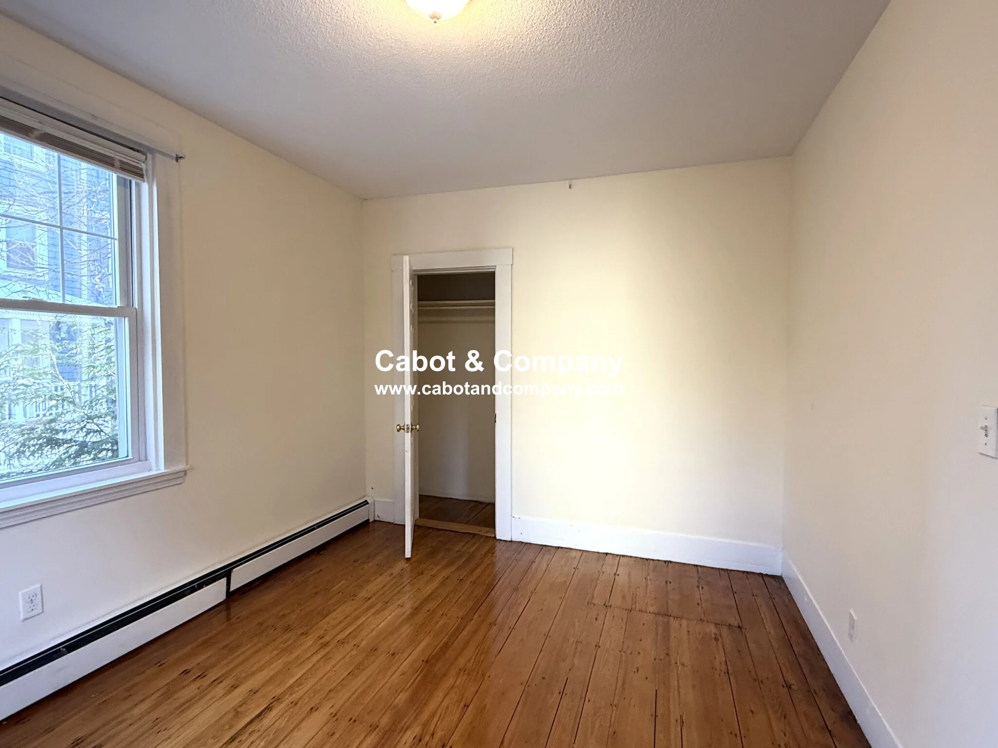 18 Roberts St, Brookline