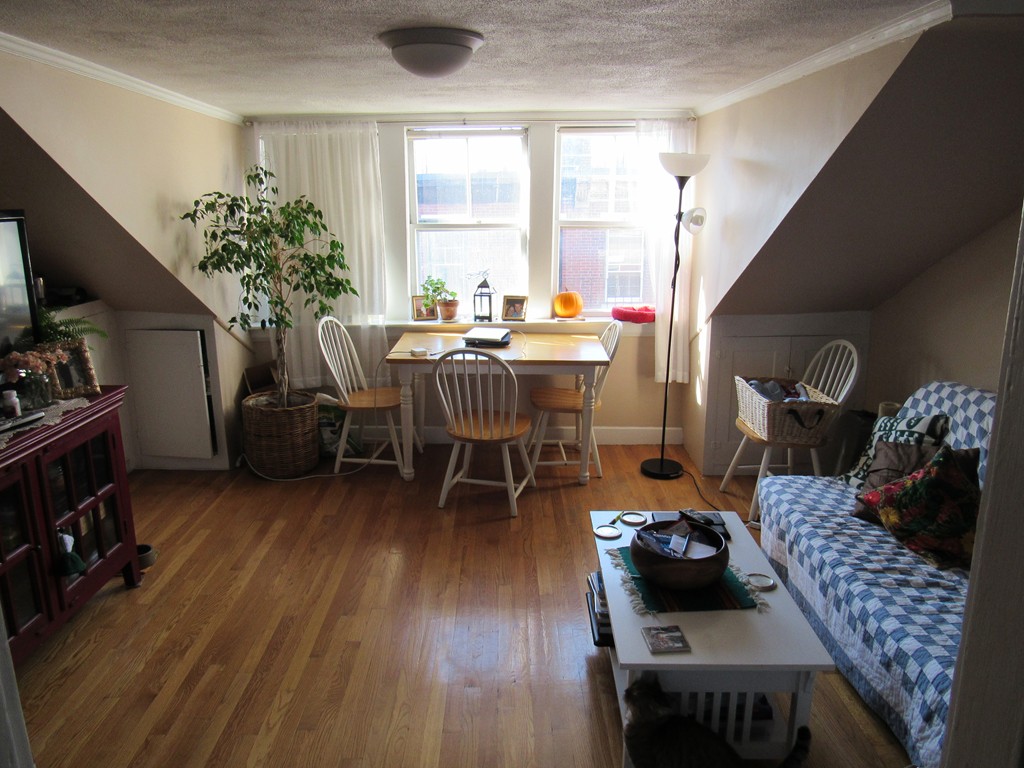 95 West Cedar St, Beacon Hill